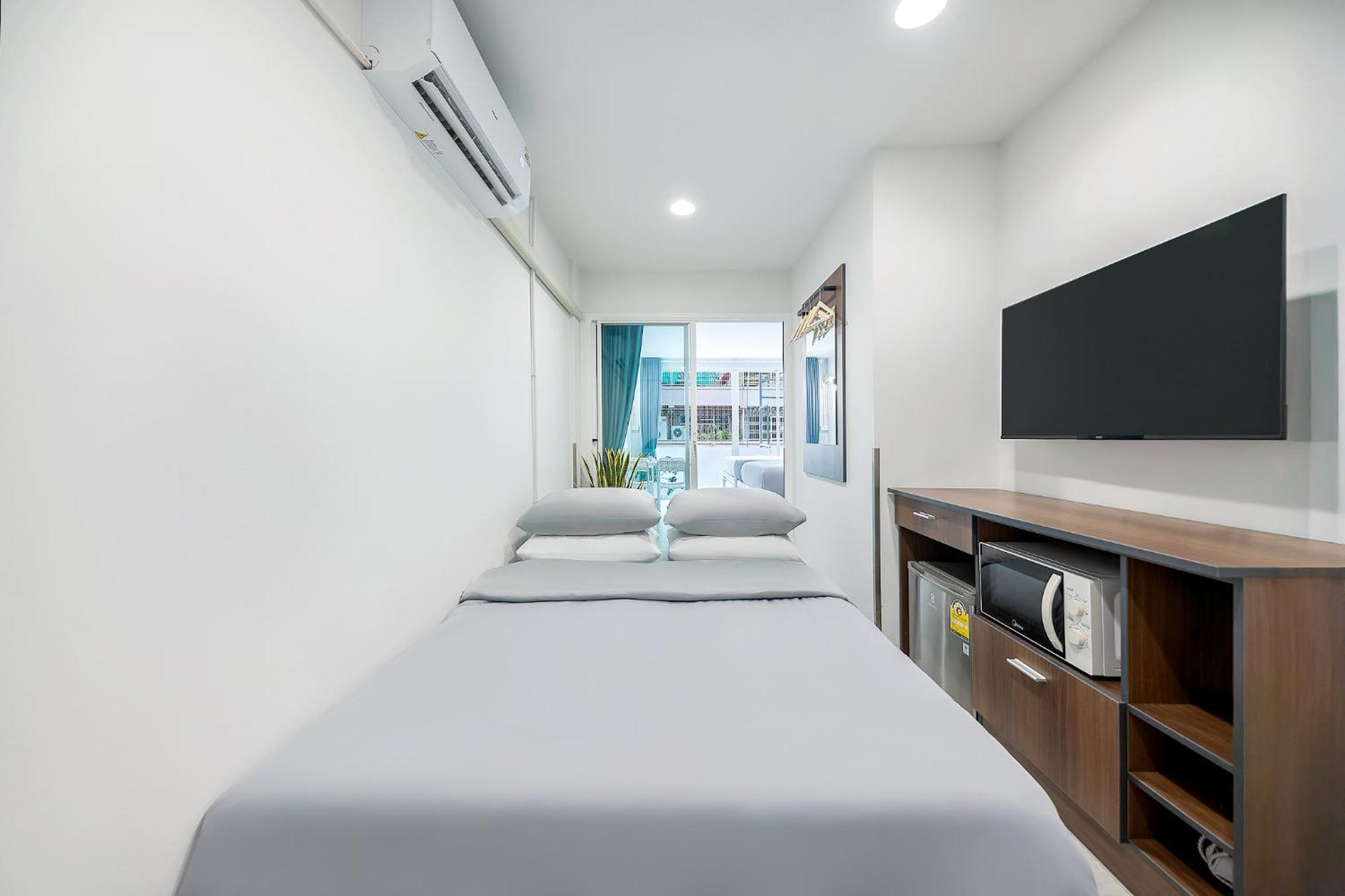 Platinum Premium Deluxe Apartments Bangkok Exteriör bild